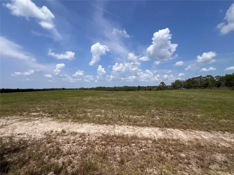 5990 W Oakhill Street Dunnellon FL 34433