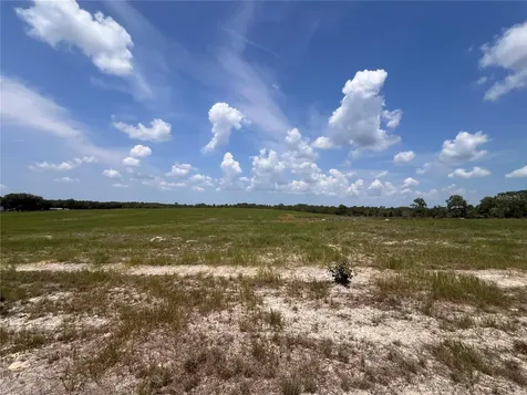 5990 W Oakhill Street Dunnellon FL 34433