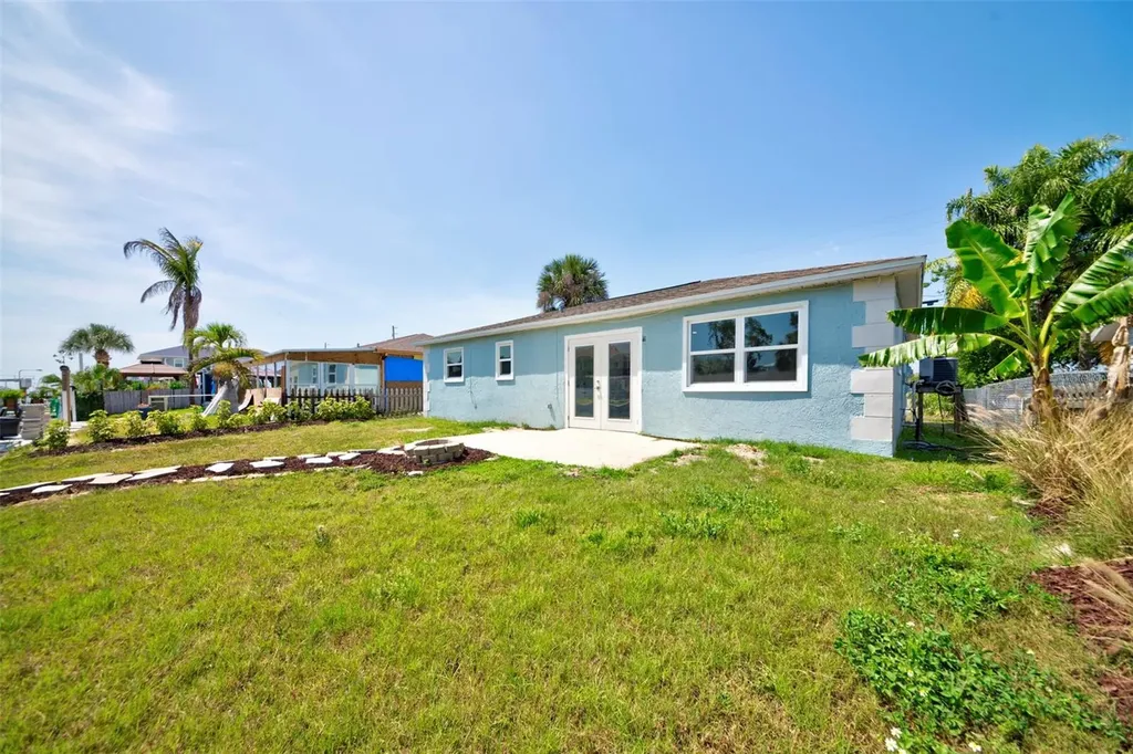 6432 Boatyard Drive Hudson FL 34667