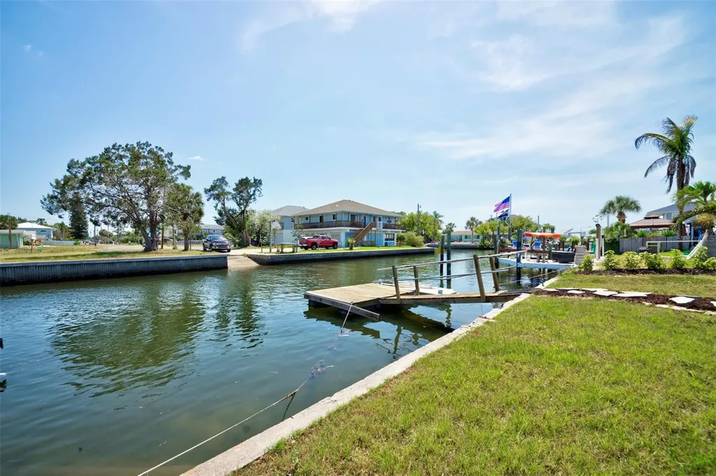 6432 Boatyard Drive Hudson FL 34667