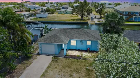 6432 Boatyard Drive Hudson FL 34667