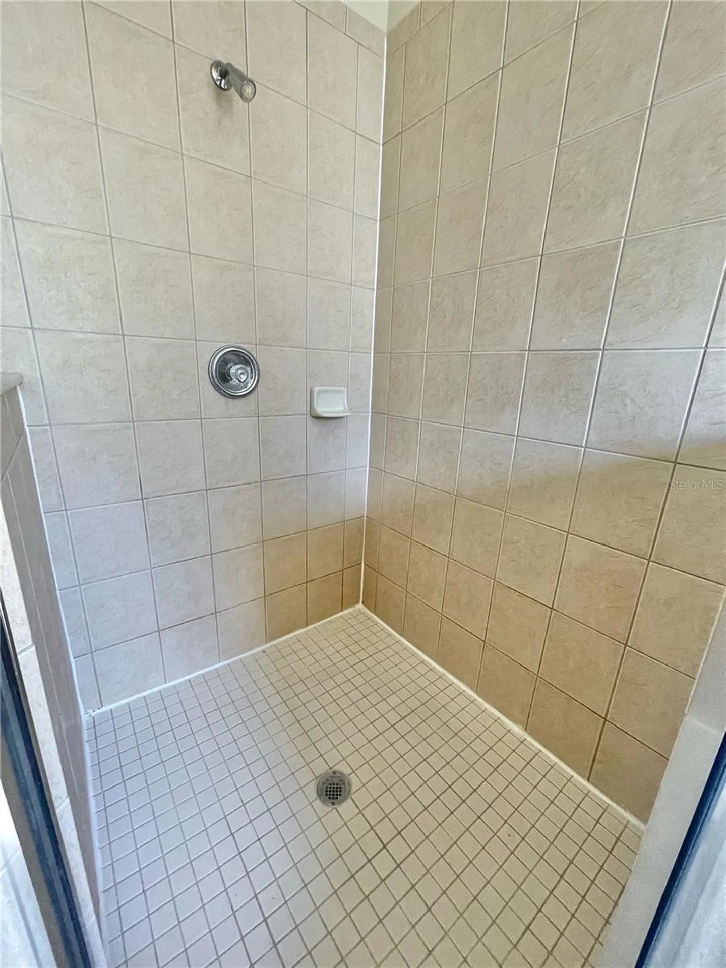 2370 Hinsdale Drive Kissimmee FL 34741