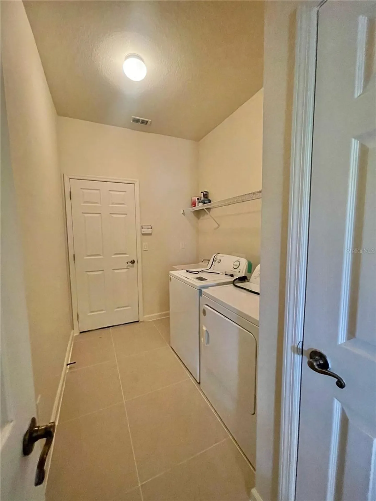 2370 Hinsdale Drive Kissimmee FL 34741