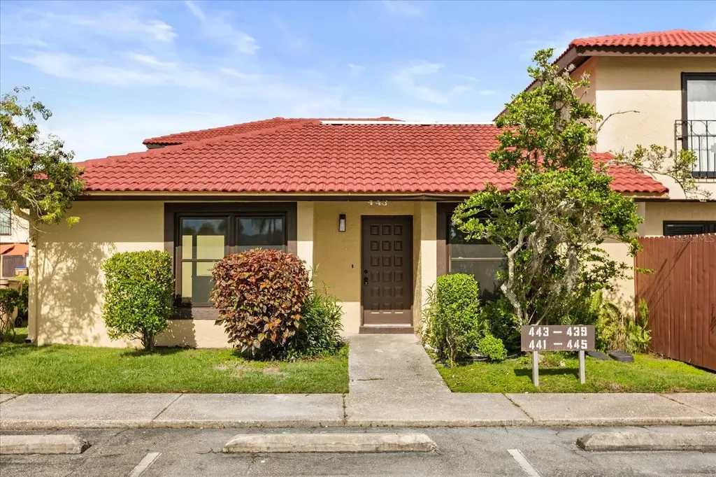443 Hunter Circle Kissimmee FL 34758