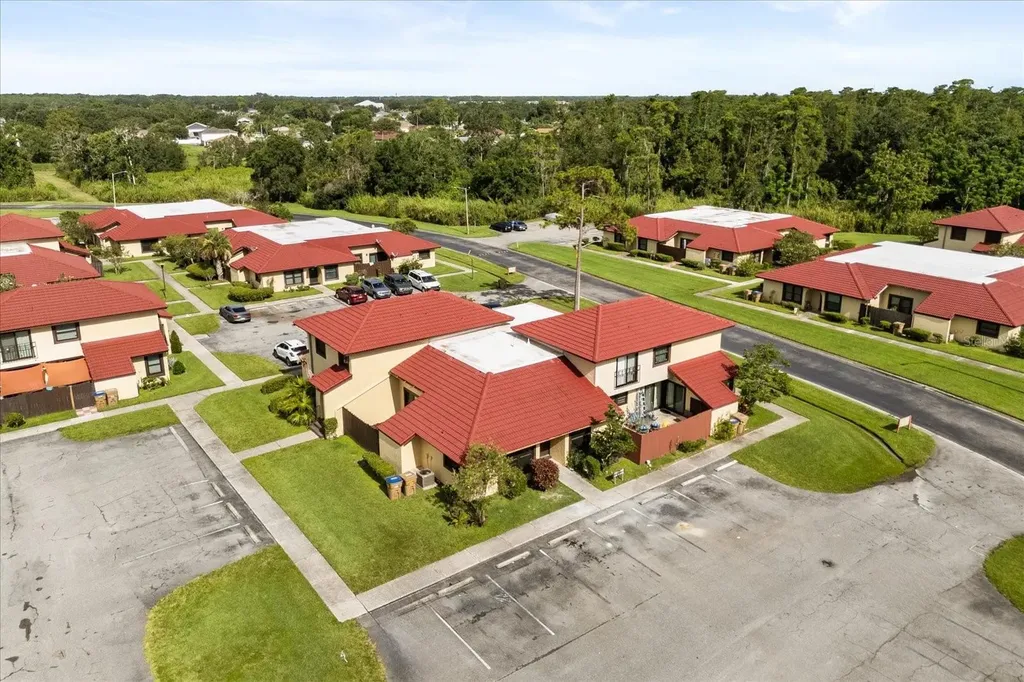 443 Hunter Circle Kissimmee FL 34758