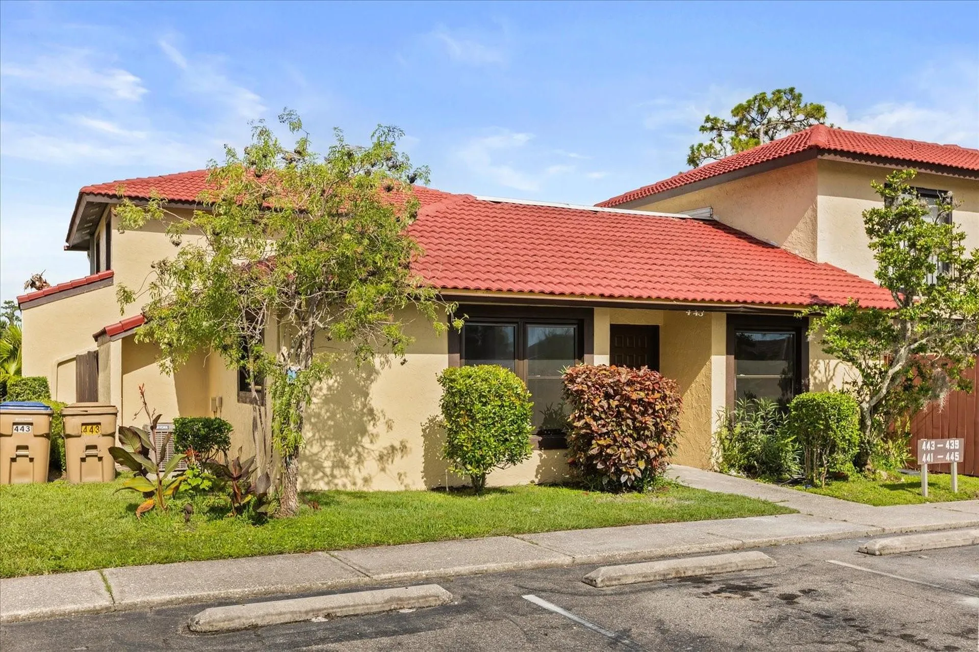 443 Hunter Circle Kissimmee FL 34758