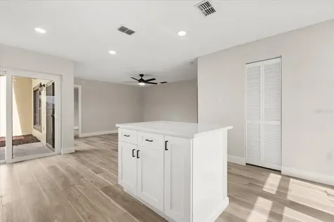 443 Hunter Circle Kissimmee FL 34758