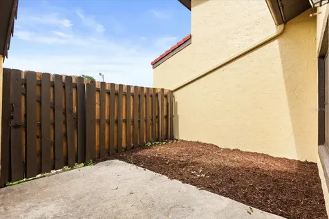 443 Hunter Circle Kissimmee FL 34758
