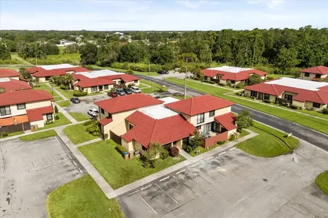 443 Hunter Circle Kissimmee FL 34758