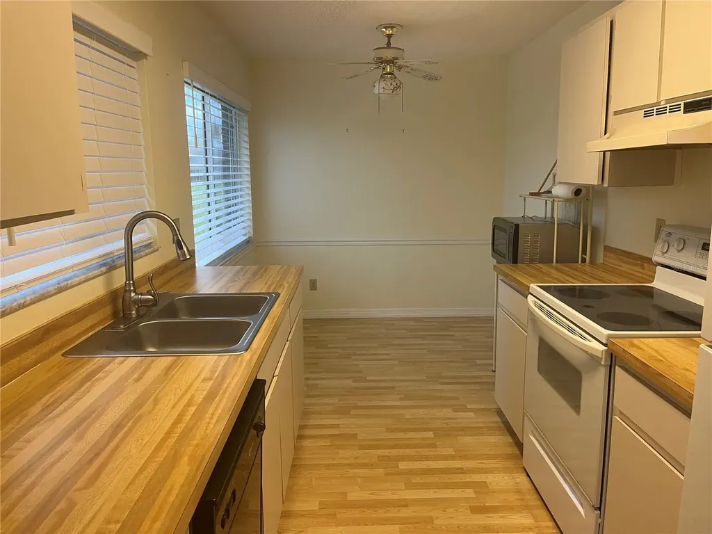 7686 St Andrews Boulevard Weeki Wachee FL 34613