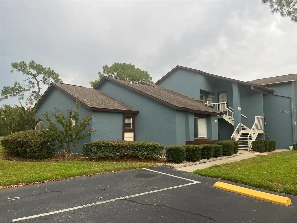 7686 St Andrews Boulevard Weeki Wachee FL 34613