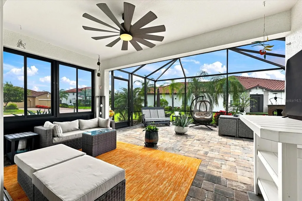 2405 Wildflower Run Lakewood Ranch FL 34211