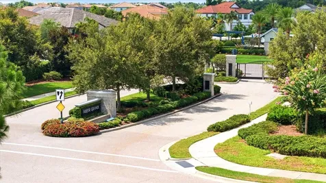 2405 Wildflower Run Lakewood Ranch FL 34211