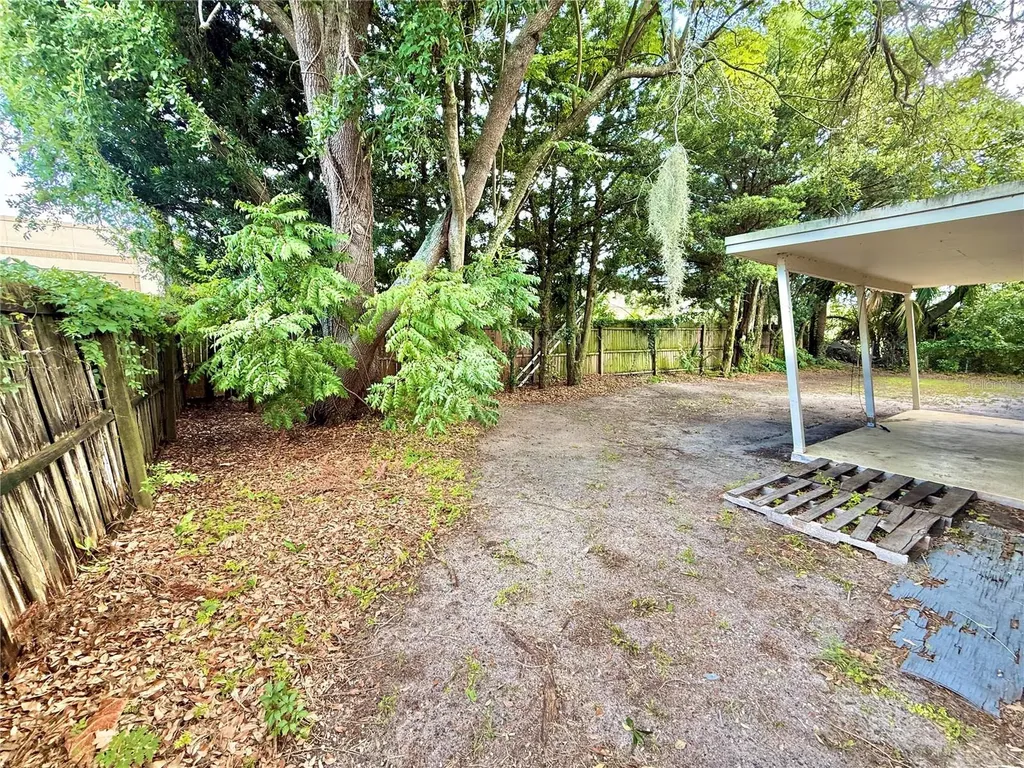 2810 Flowertree Road Belle Isle FL 32812
