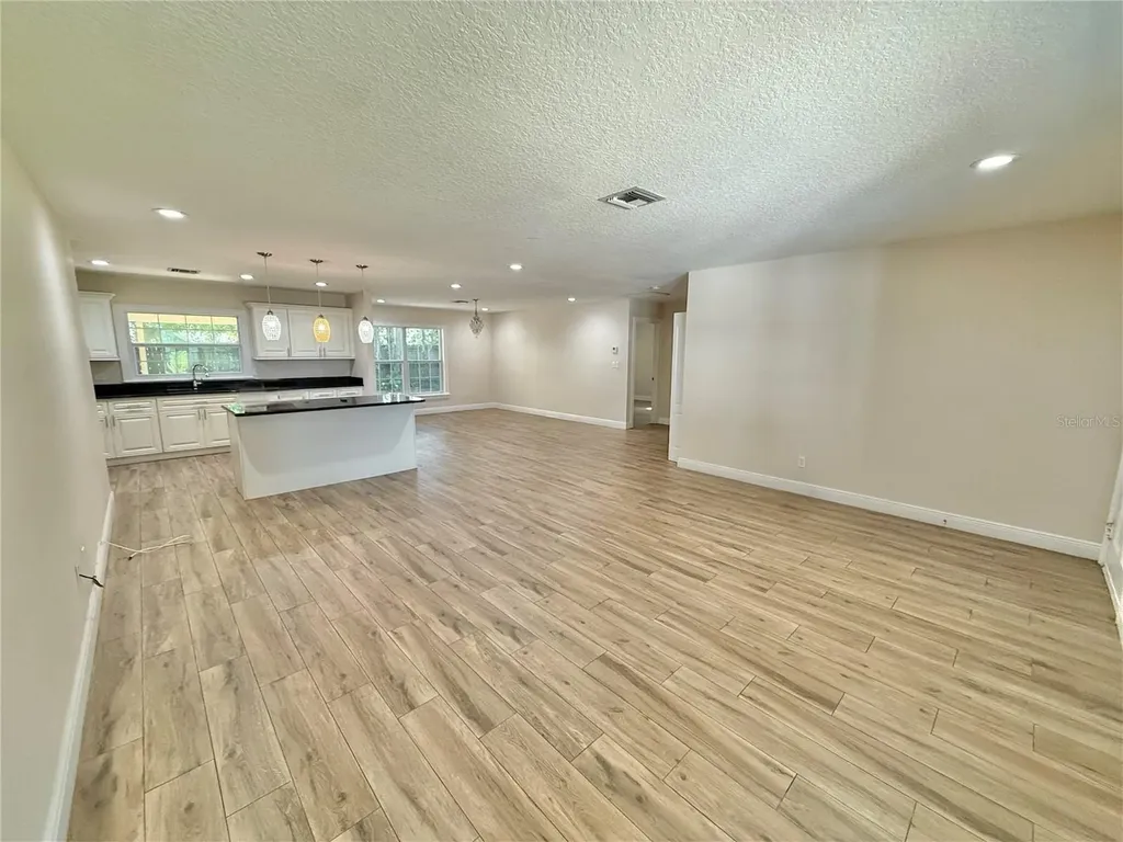 2810 Flowertree Road Belle Isle FL 32812