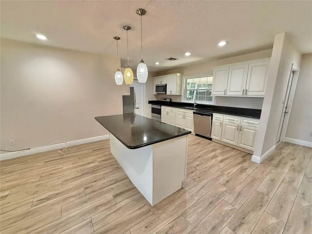 2810 Flowertree Road Belle Isle FL 32812