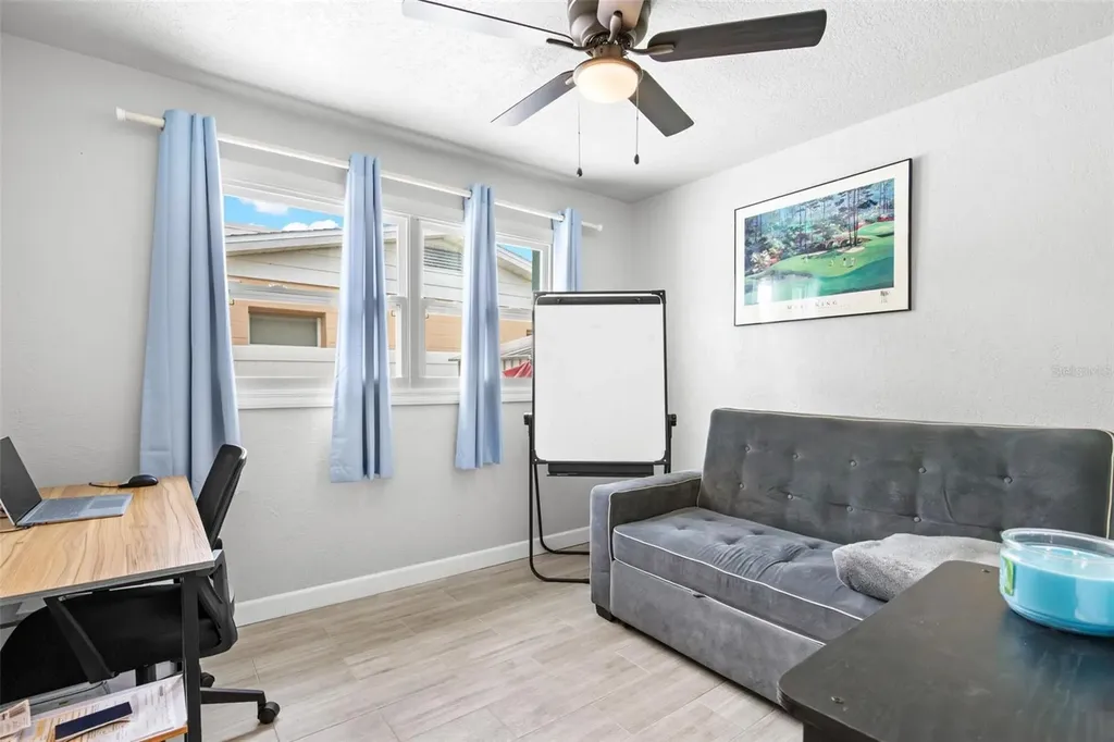 10437 Cirimoya Lane Seminole FL 33772