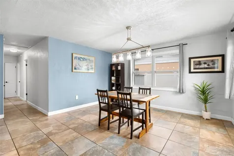 10437 Cirimoya Lane Seminole FL 33772