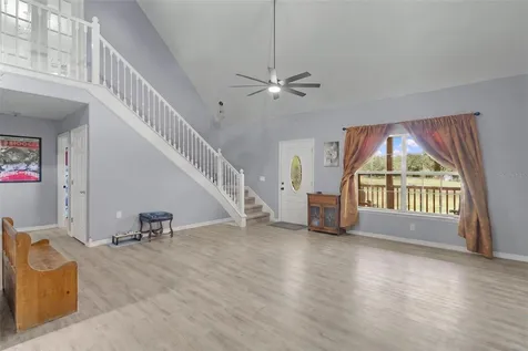 13691 S Highway 25 Eastlake Weir FL 32133