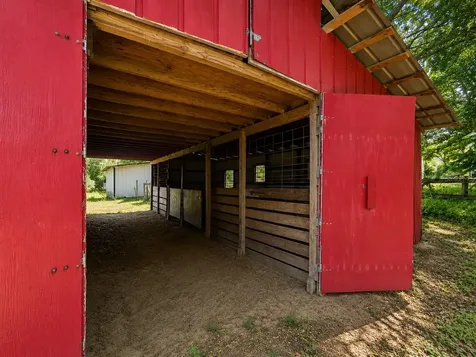 13691 S Highway 25 Eastlake Weir FL 32133