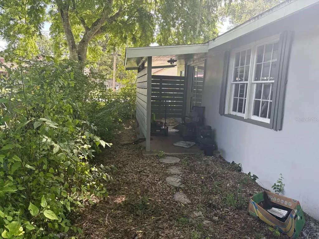 1620 Selma Avenue Daytona Beach FL 32117