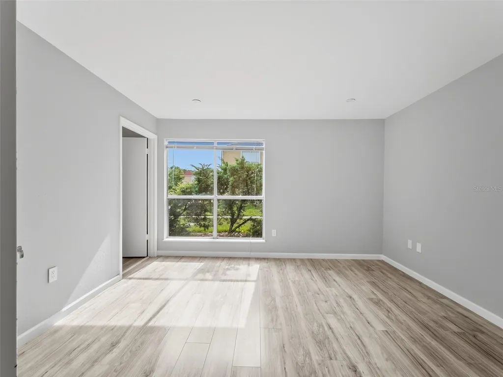 9481 Highland Oak Drive Tampa FL 33647