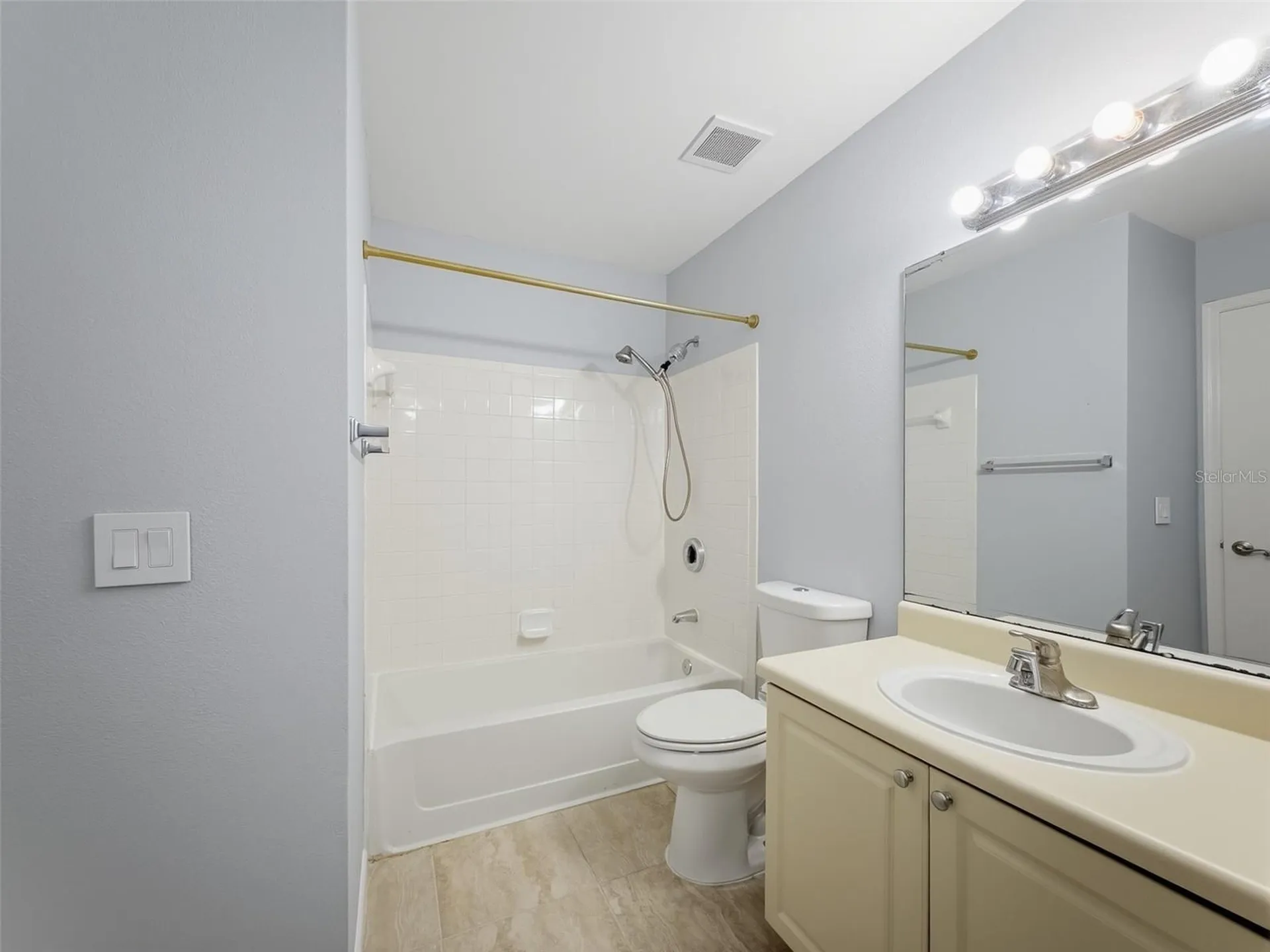 9481 Highland Oak Drive Tampa FL 33647