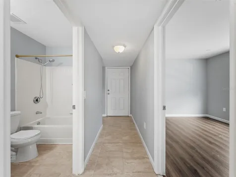 9481 Highland Oak Drive Tampa FL 33647