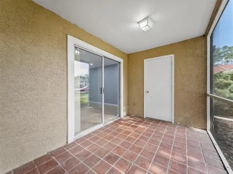 9481 Highland Oak Drive Tampa FL 33647