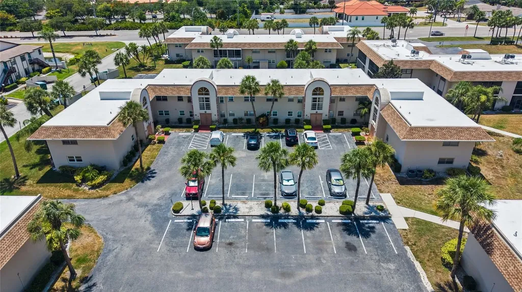 2727 75th Street W Bradenton FL 34209