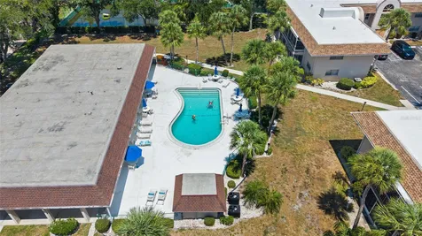 2727 75th Street W Bradenton FL 34209