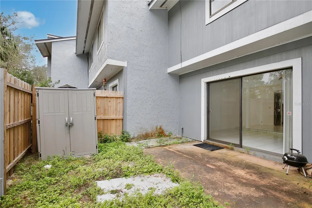 713 Saint Matthew Circle Altamonte Springs FL 32714