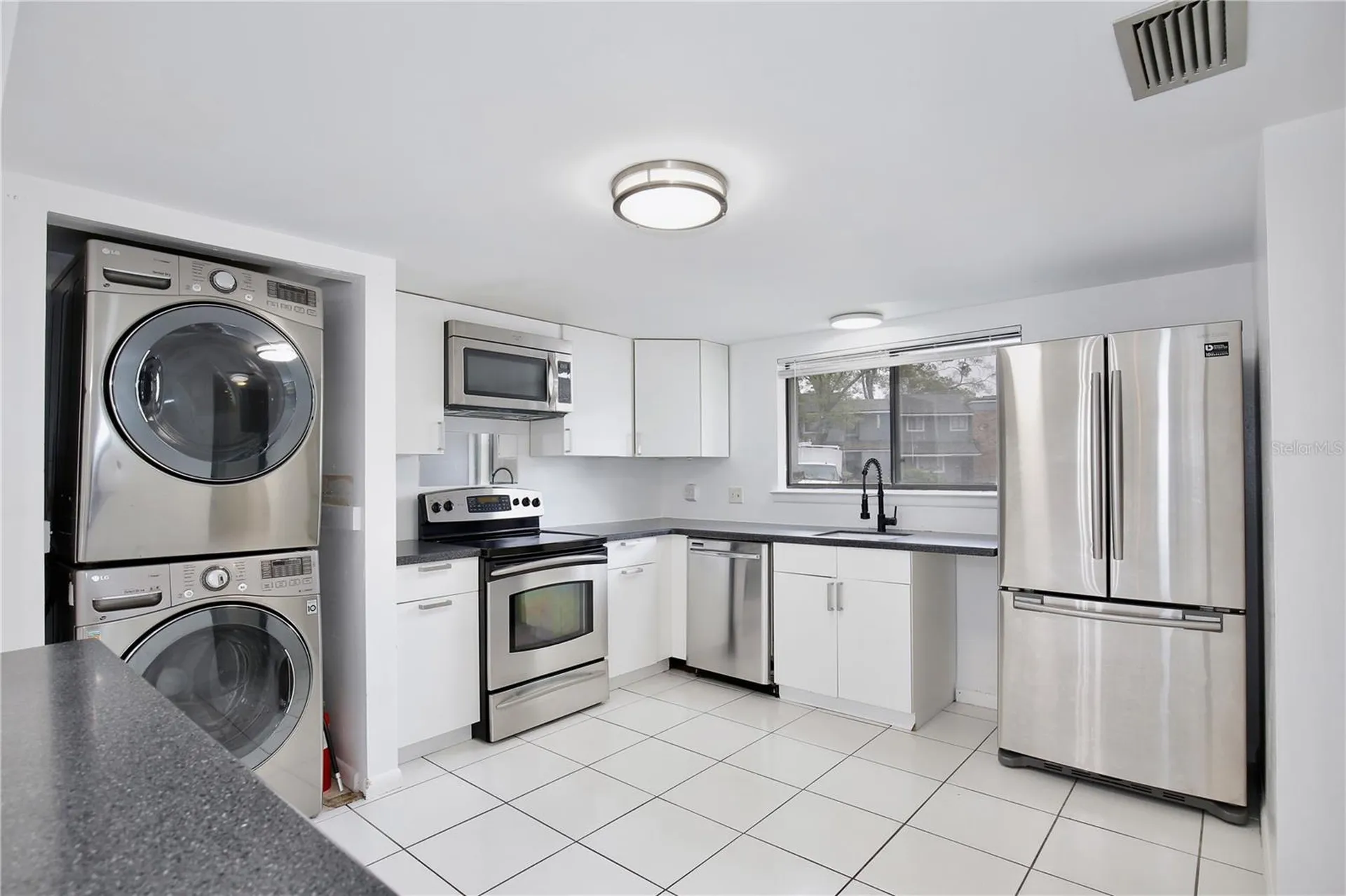 713 Saint Matthew Circle Altamonte Springs FL 32714