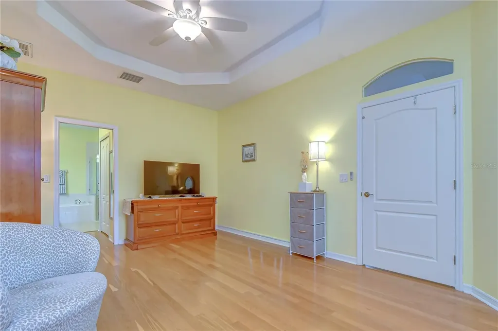 3332 Chapel Creek Circle Wesley Chapel FL 33544