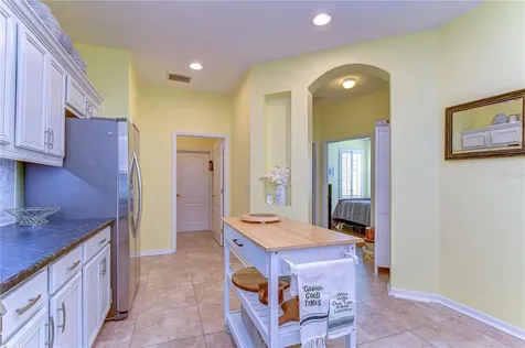 3332 Chapel Creek Circle Wesley Chapel FL 33544