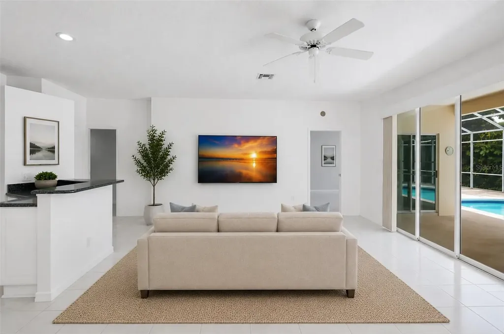 4541 Del Sol Boulevard S Sarasota FL 34243