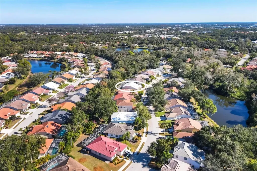 4541 Del Sol Boulevard S Sarasota FL 34243