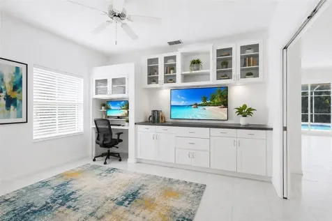 4541 Del Sol Boulevard S Sarasota FL 34243