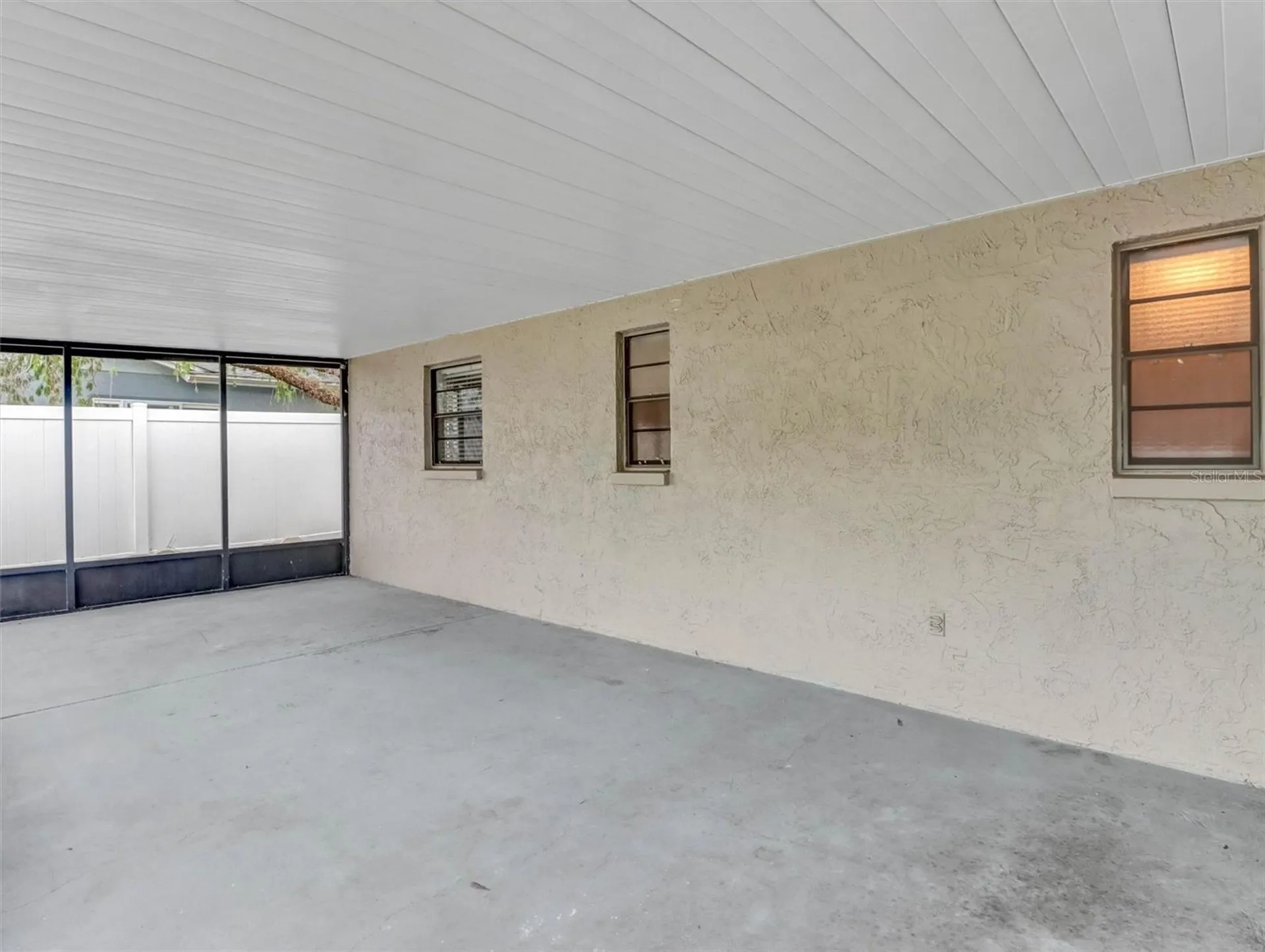 13346 Moran Drive Tampa FL 33618