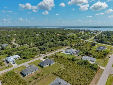 12219 Bacchus Road Port Charlotte FL 33981