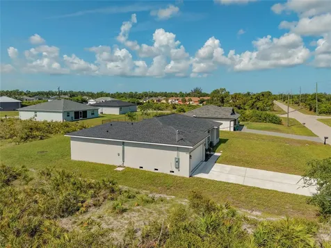 12219 Bacchus Road Port Charlotte FL 33981