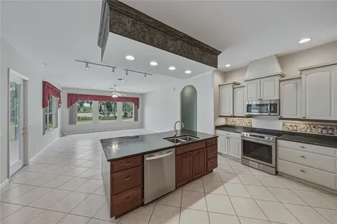 1814 Sandhill Lane Winter Haven FL 33884