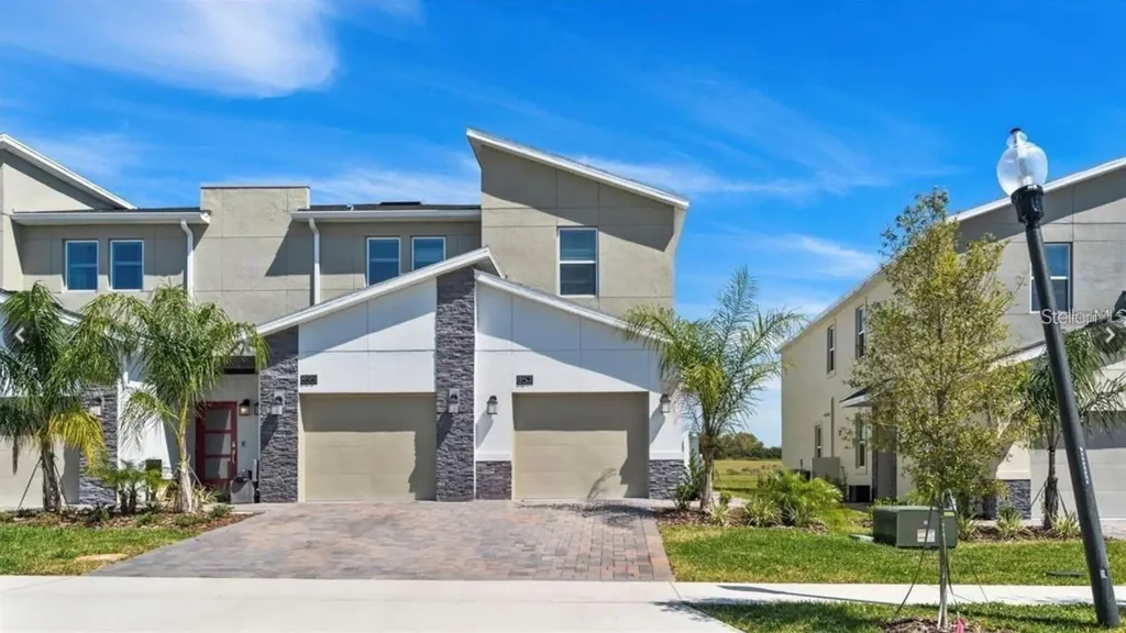 857 Ocean Course Avenue Davenport FL 33896