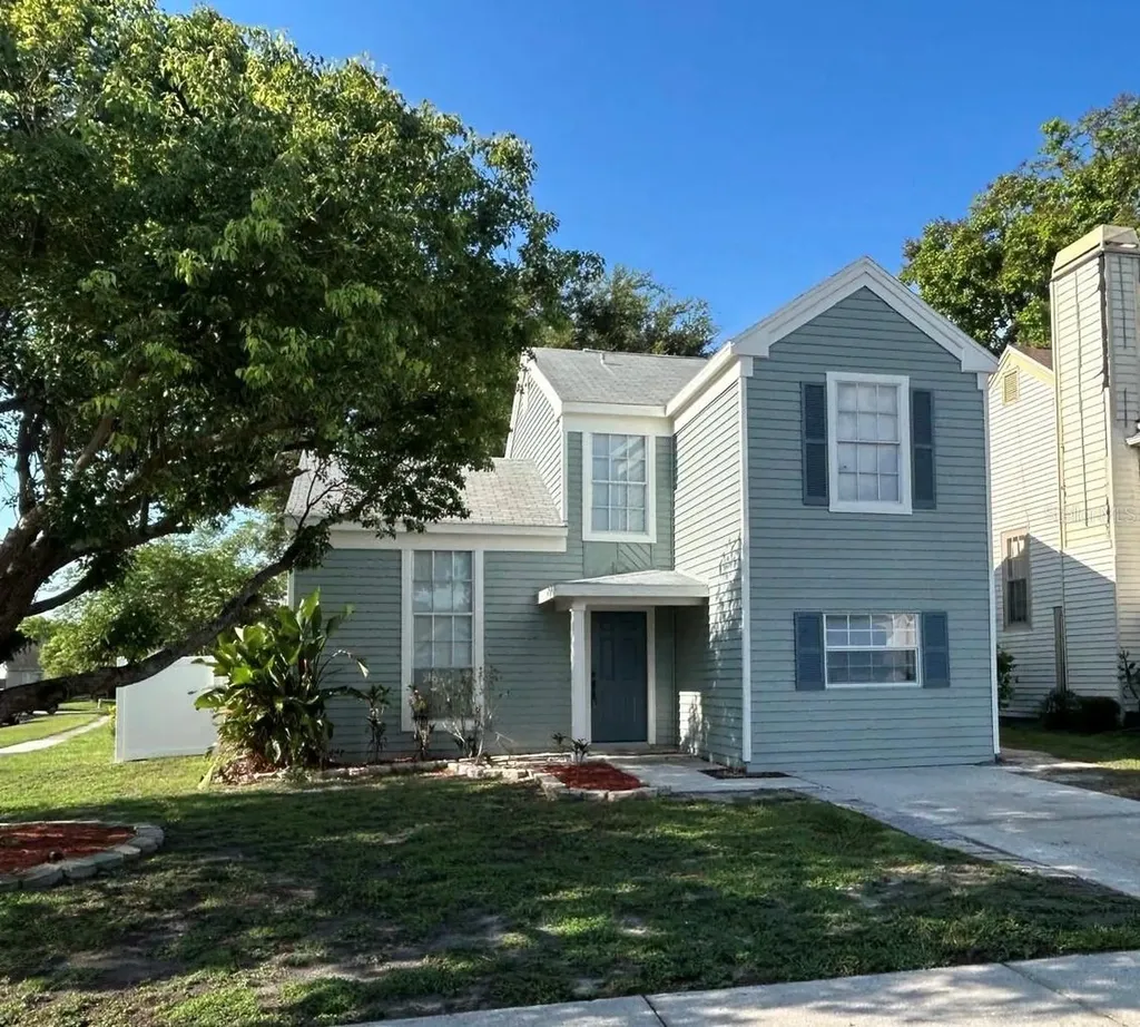 5102 Peachgreen Court Tampa FL 33624