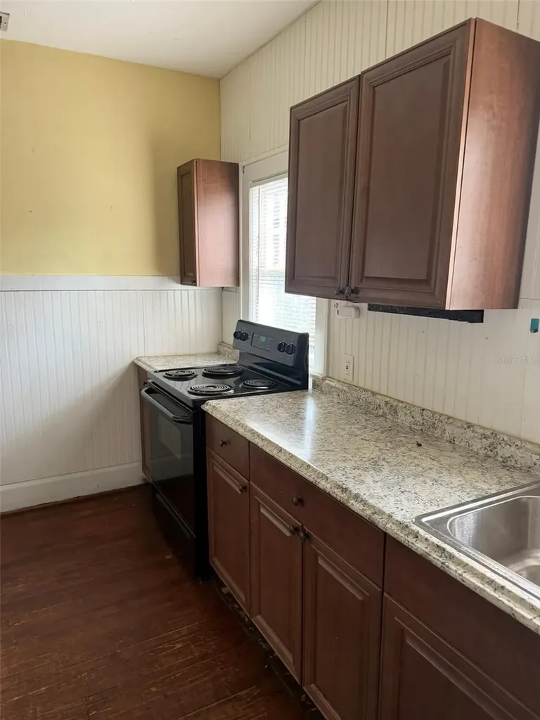 5850 Montana Avenue New Port Richey FL 34652