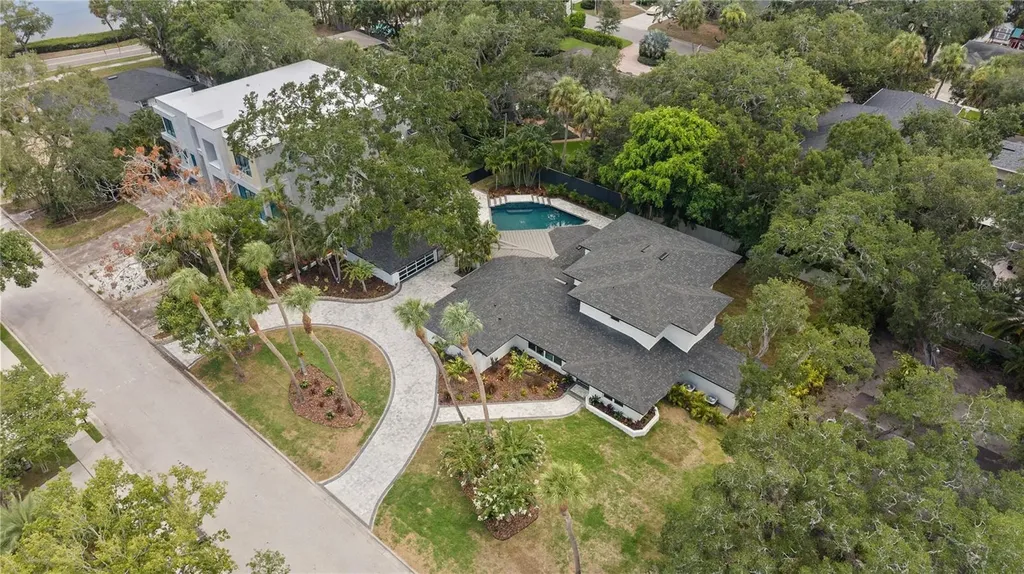 4623 W Browning Avenue Tampa FL 33629