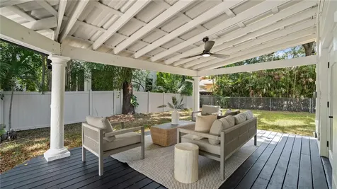 4623 W Browning Avenue Tampa FL 33629