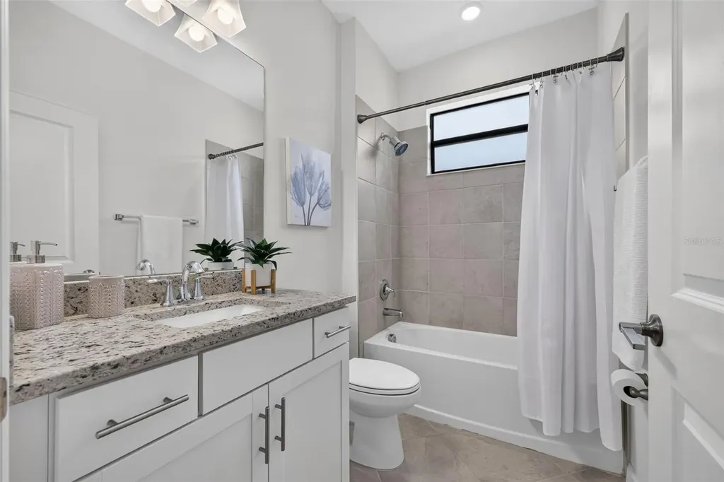 4881 Seafoam Trail Bradenton FL 34211