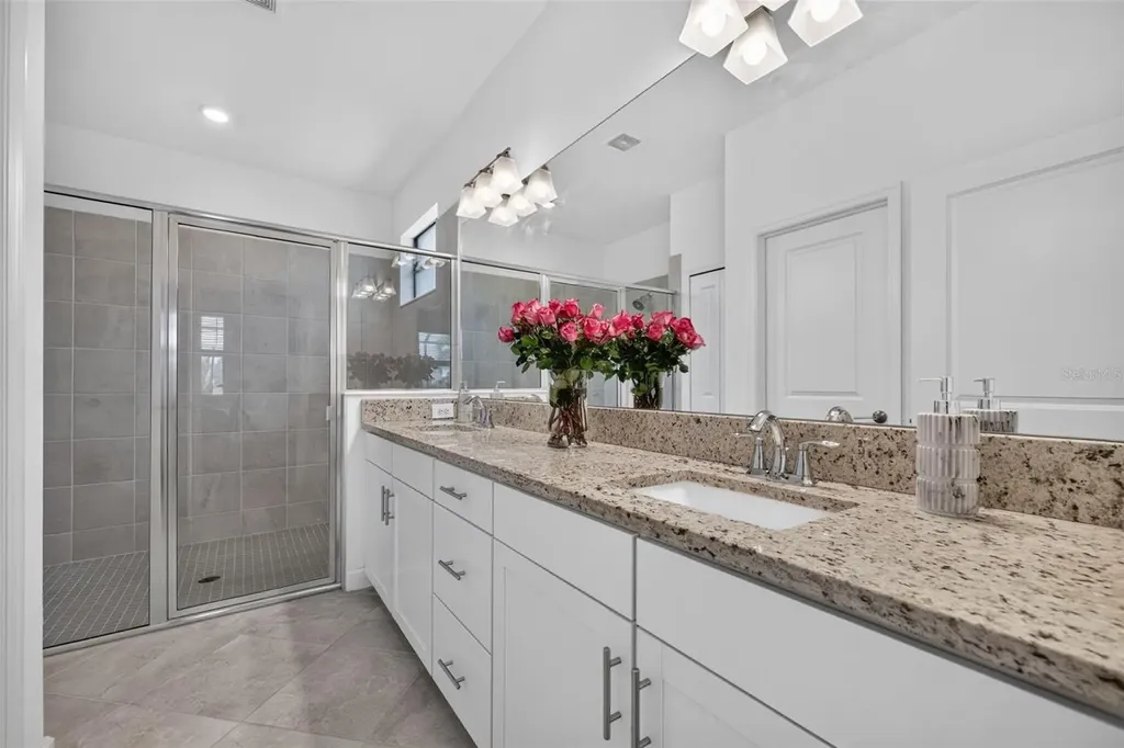 4881 Seafoam Trail Bradenton FL 34211