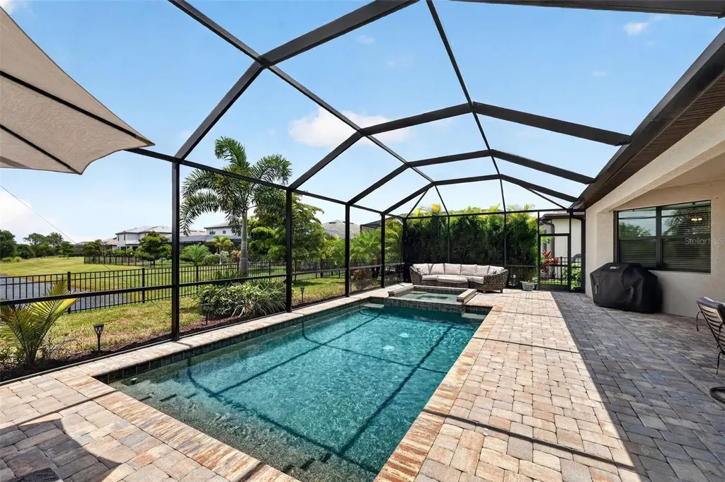 4881 Seafoam Trail Bradenton FL 34211